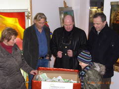 Karin Arntz (Geschenkehaus Peters, Michael Theissen (Glashaus Theissen, Rechtsanwalt Hans-Jürgen van Triel, Sven Sattler (Computer Werkstatt) und Josh Magnus Dahl.